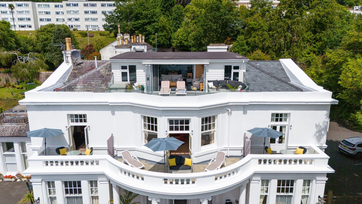Curated visual reference: Picture Idea: The Penthouse